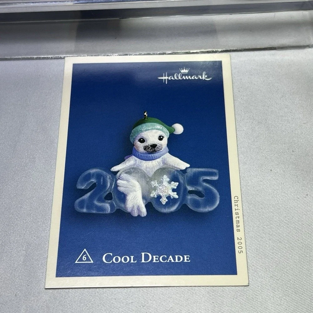 2005 Hallmark Keepsake Seal‎ Cool Decade Series Ornament With Box